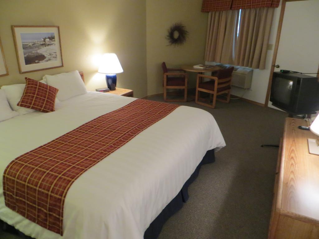 The Nordic Lodge Sister Bay Room photo
