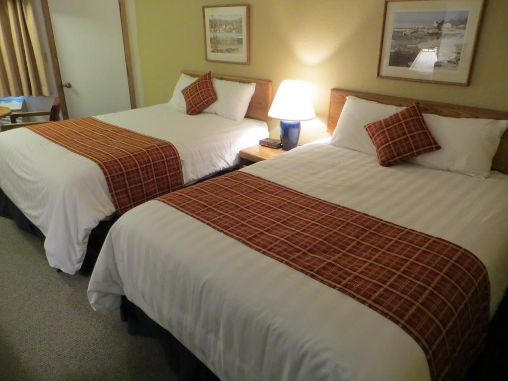 The Nordic Lodge Sister Bay Room photo